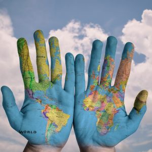 mani del mondo